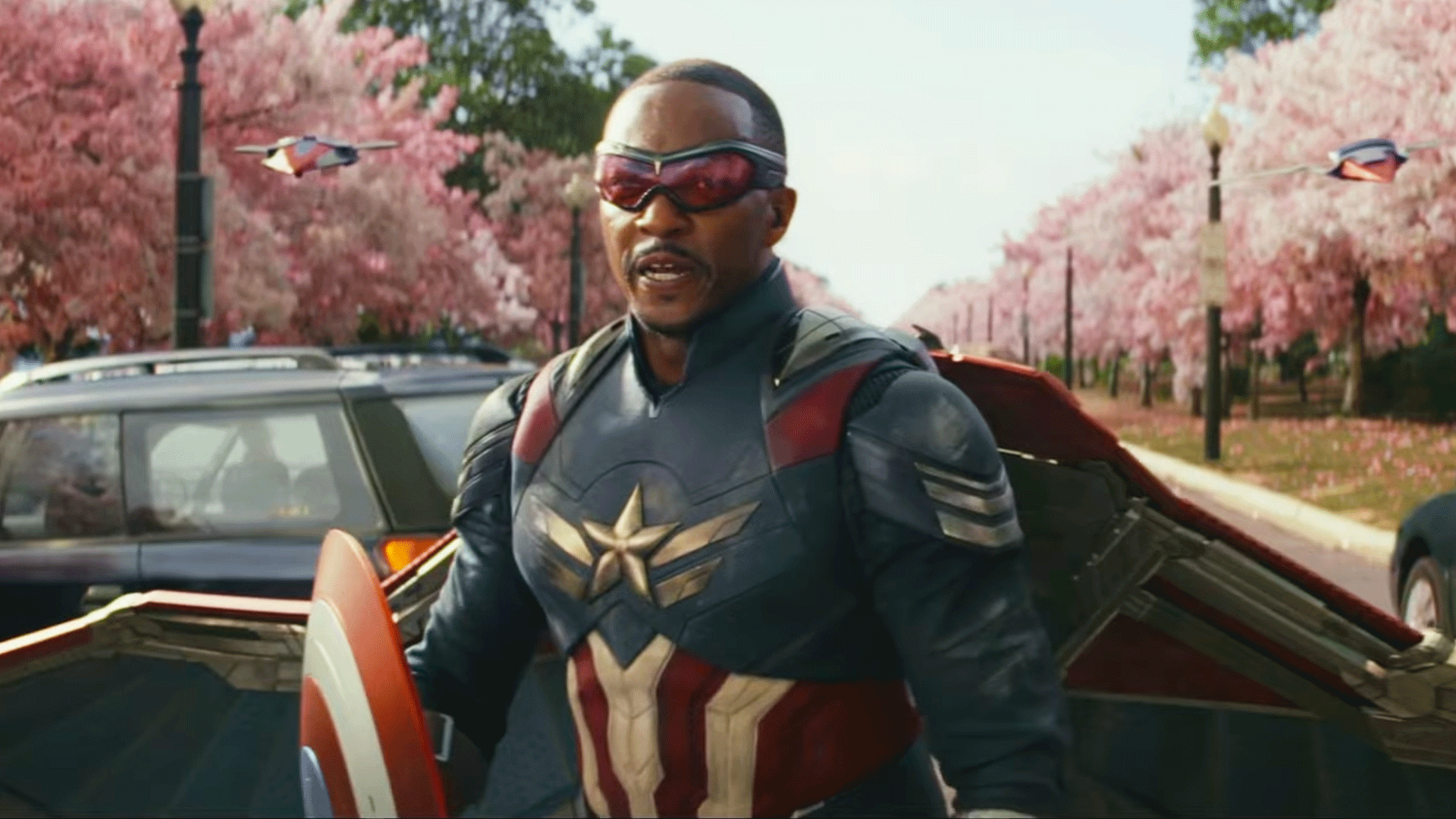 Anthony Mackie เป็นกัปตันอเมริกาถาวรของ MCU หรือไม่?